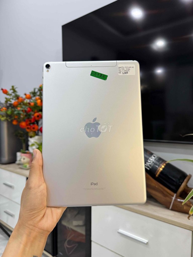 ipad Pro 10.5 inch 64Gb Bản 4G Trắng P95 Sạc 126L. Mua bán Máy tính bảng tại Huyện Hóc Môn Tp Hồ Chí Minh được đăng bởi Thu hình 1