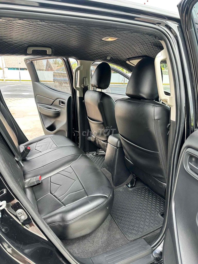 Mitsubishi Triton 2021 4x2 AT Mivec - 56000 km. Mua bán Ô tô tại Quận Cẩm Lệ Đà Nẵng được đăng bởi Nguyễn Duy hình 10