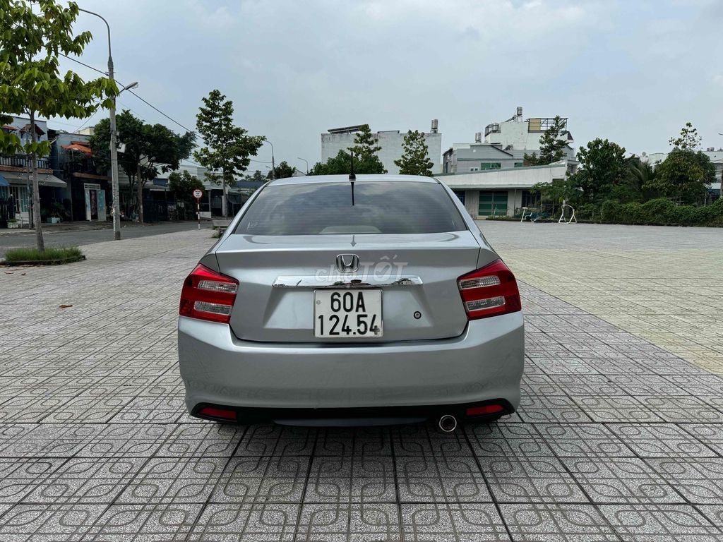 Honda City 2013 1.5 AT - 120000 km. Mua bán Ô tô tại Thành phố Biên Hòa Đồng Nai được đăng bởi Xe Lướt Uy Minh hình 5