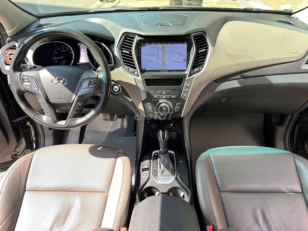 Hyundai Santa Fe 2.4 AT AWD 2017 đk 2018. Mua bán Ô tô tại Quận Long Biên Hà Nội được đăng bởi AUTO TÂN HƯNG THỊNH hình 15