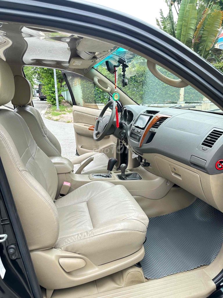 Toyota Fortuner 2010 2.7V 4x4 AT -. Mua bán Ô tô tại Quận 1 Tp Hồ Chí Minh được đăng bởi AUTO 380 hình 13