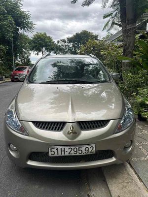 BÁN XE Ô TÔ GIA ĐÌNH 7 CHỖ (còn thương lượng giá). Mua bán Ô tô tại Quận 12 Tp Hồ Chí Minh được đăng bởi Kim Ngân