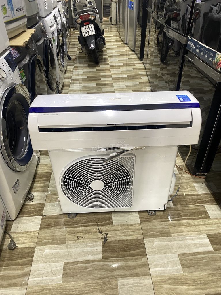 MÁY LẠNH SANYO 1HP HOẠTĐỘNG TỐT LẮP ĐẶT BH6T. Mua bán Máy lạnh, điều hoà tại Thành phố Thủ Đức Tp Hồ Chí Minh được đăng bởi PHƯỚC THƯ Kho Điện Máy hình 1