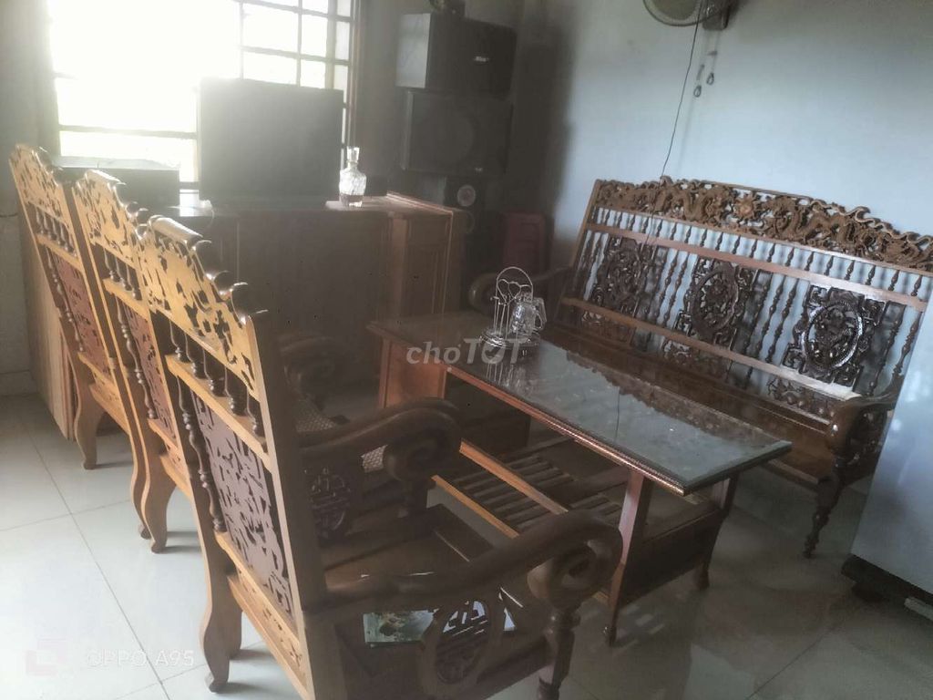 Bộ bàn ghế Gỗ Kate đục tay. Mua bán Bàn ghế tại Huyện Krông A Na Đắk Lắk được đăng bởi phan hương hình 1