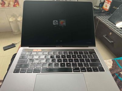 Macbook pro 2017 touchbar Intel Core i7 512Gb. Mua bán Laptop tại Huyện Ngọc Hiển Cà Mau được đăng bởi Đông