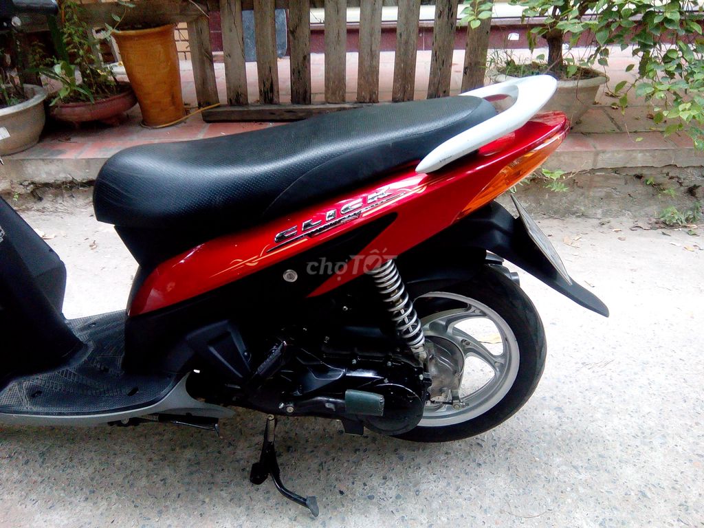 HONDA CLICK 110 FI ĐỎ CHÍNH CHỦ. Mua bán Xe máy tại Quận Nam Từ Liêm Hà Nội được đăng bởi MAI HÒA hình 3