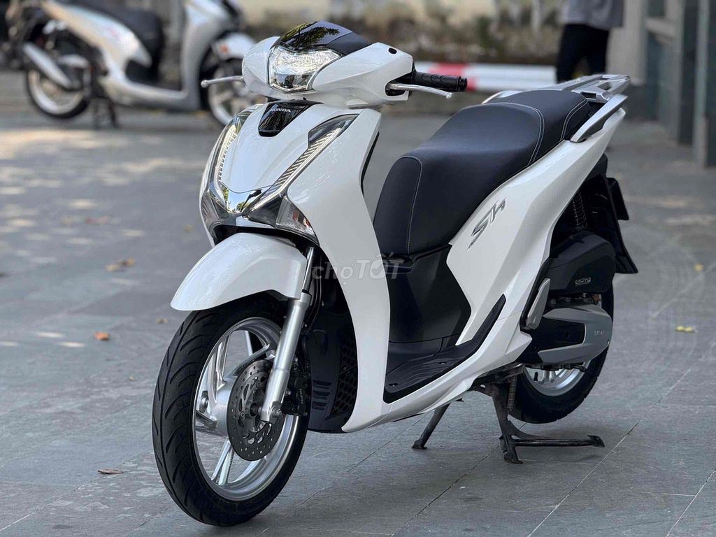 SH 150i 2017 ( HÀNG BỎ MẪU LƯỚT ). Mua bán Xe máy tại Thành phố Thủ Đức Tp Hồ Chí Minh được đăng bởi Vũ Vũ hình 13