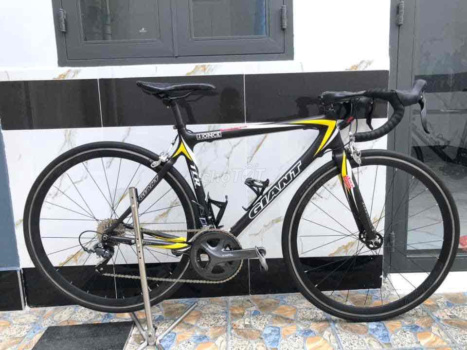 ROAD GIANT TCR FULL CARBON XE MỸ CẤU HÌNH CAO CẤP