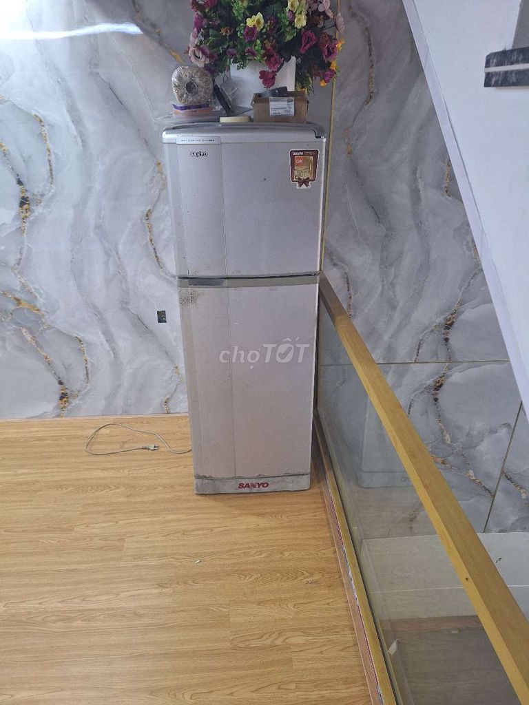 Tủ lạnh Sanyo 120l Bạc. Mua bán Tủ lạnh tại Quận Ngô Quyền Hải Phòng được đăng bởi Phạm Thanh Tuyên hình 1