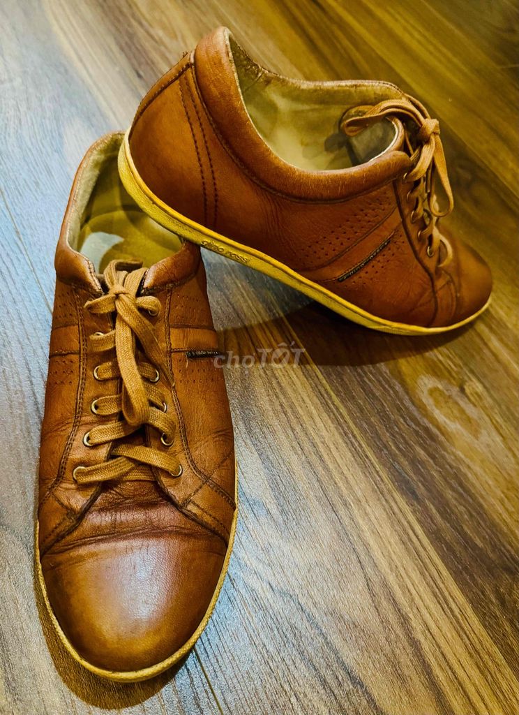 Sneaker nam hiệu GINO ROSI - Made Italy - Size 42. Mua bán Giày dép tại Quận Hai Bà Trưng Hà Nội được đăng bởi Nguyen Thanh Vinh hình 1