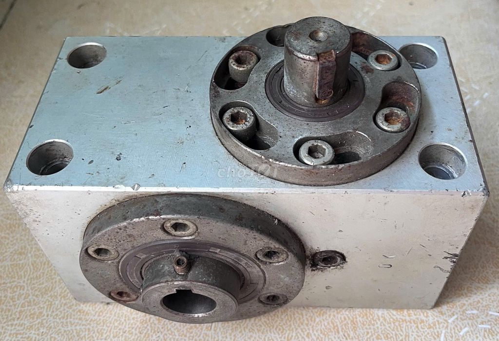 Bộ truyền trục vít 1:10 đường kính 25mm. Mua bán Đồ chuyên dụng, Giống nuôi trồng tại Quận 3 Tp Hồ Chí Minh được đăng bởi Phạm Công Bằng hình 1