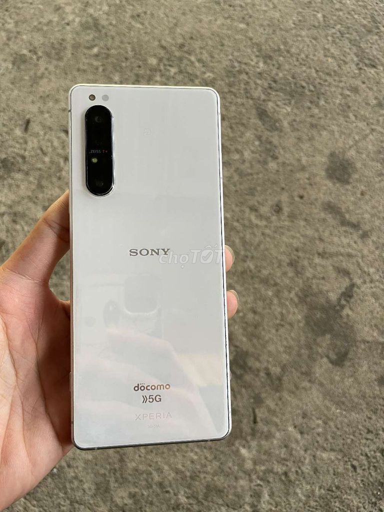 Sony Xperia 1 Mark II Trắng. Mua bán Điện thoại tại Huyện Thống Nhất Đồng Nai được đăng bởi lộc hình 1