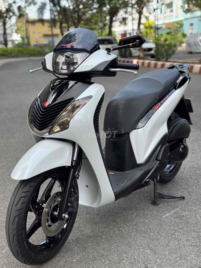 💥SH125 Sporty hàng nhập 3 cục SM 500 chính chủ. Mua bán Xe máy tại Quận 12 Tp Hồ Chí Minh được đăng bởi XE MÁY HẢI THANH hình 11