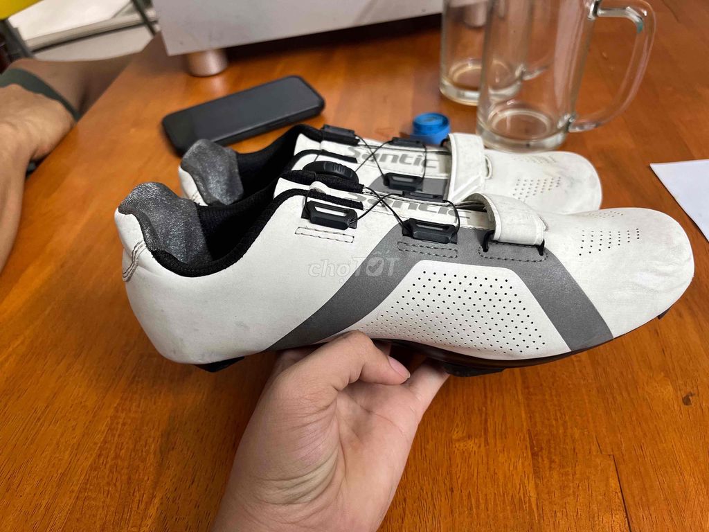 Giày đi xe đạp Santic Trắng Size 40
