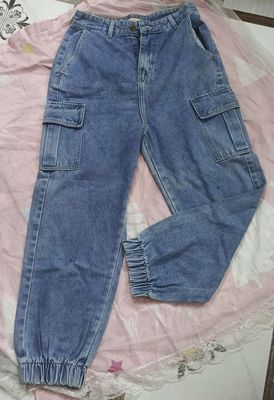 Quần jeans Gumac. Mua bán Quần áo tại Quận 4 Tp Hồ Chí Minh được đăng bởi Tuyết Phương Lê