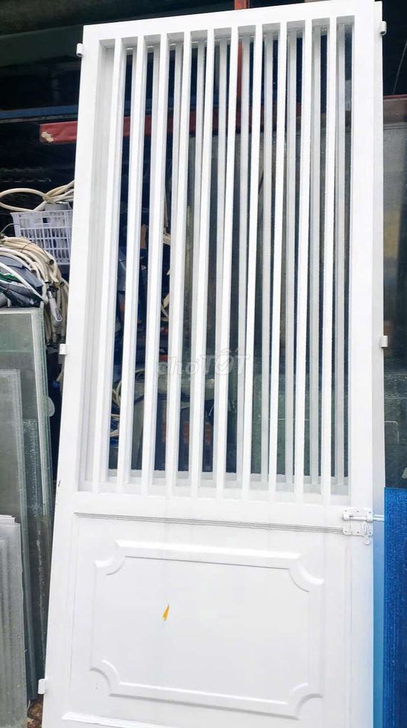 Cổng rào 4 cánh 3m9x2m3 Trắng. Mua bán Nội thất, đồ gia dụng khác tại Huyện Phong Điền Cần Thơ được đăng bởi Thanh chuyên mua bán đồ thanh lý hình 1
