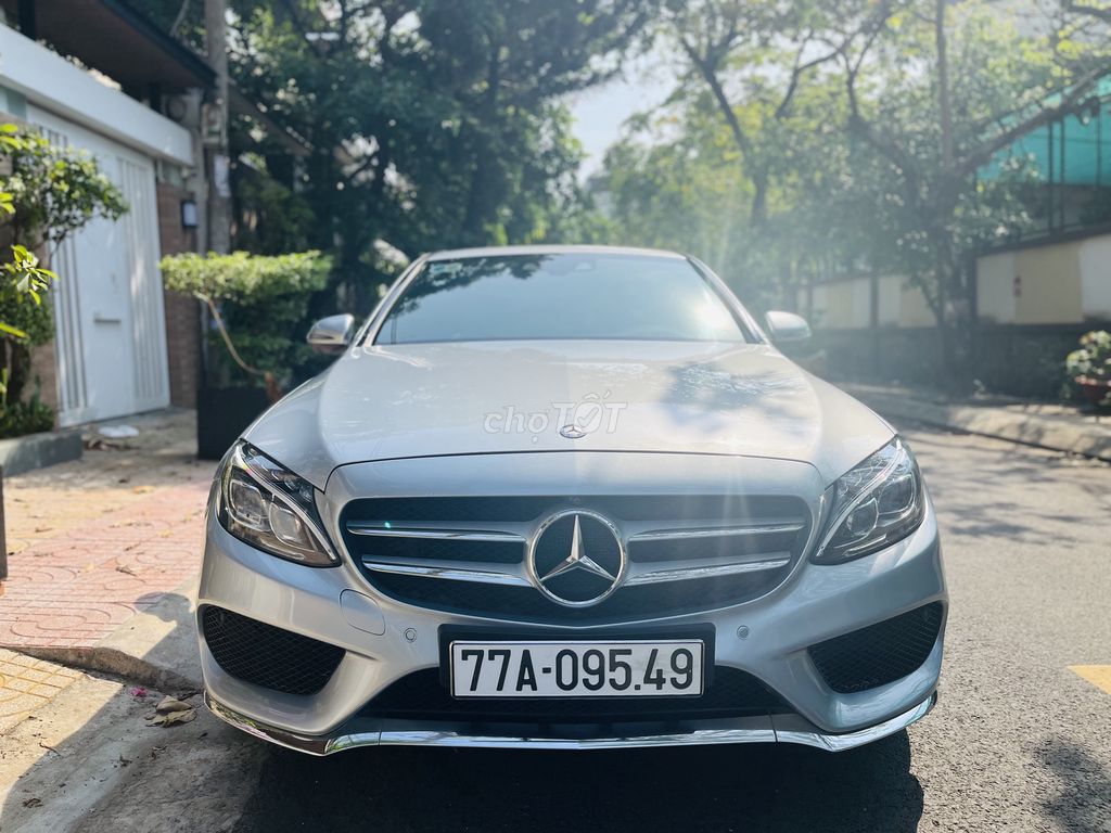 Mercedes Benz C Class 2017 C300 AMG - 118000 km