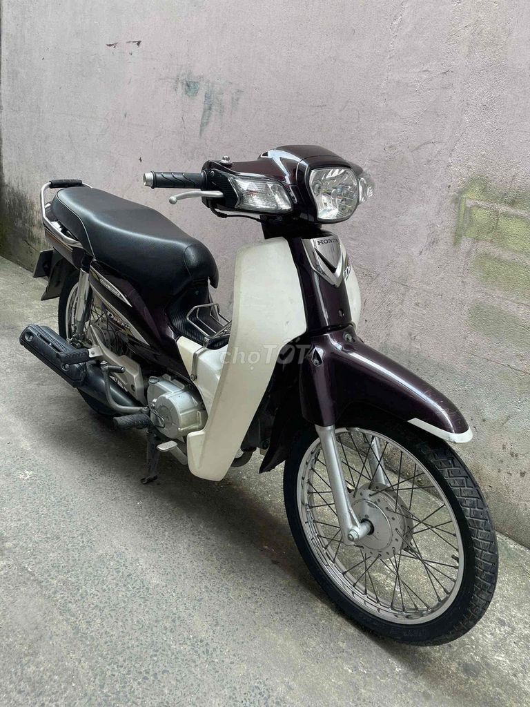 Super Dream 2014 xe đẹp long lanh máy zin. Mua bán Xe máy tại Thành phố Thủ Đức Tp Hồ Chí Minh được đăng bởi Lê Hạnh hình 1