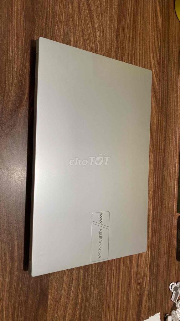 ASUS Vivobook i5 8GB/256GB Bạc. Mua bán Laptop tại Thị xã Hoài Nhơn Bình Định được đăng bởi Hoa Thế Đạt hình 1