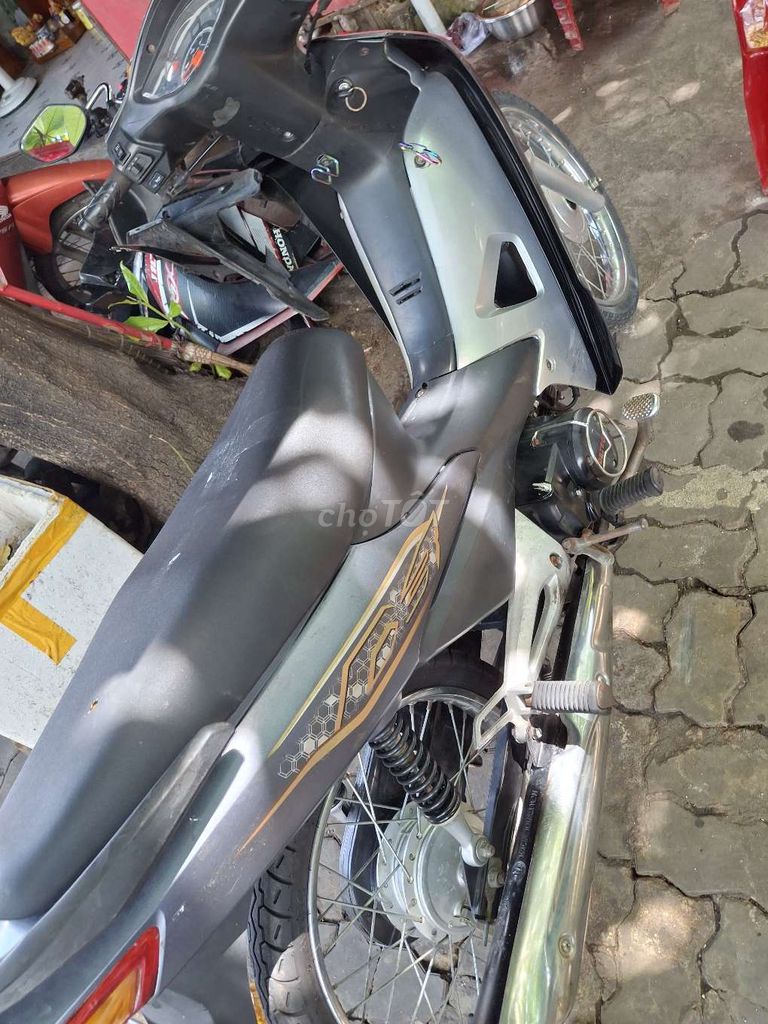 thanh lý wave 50cc , xe đep rin êm  giá sinh vien. Mua bán Xe máy tại Quận Cẩm Lệ Đà Nẵng được đăng bởi Nguyen van quyen hình 5