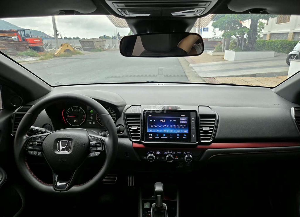 Honda City RS 2024, отличное состояние, от собственника