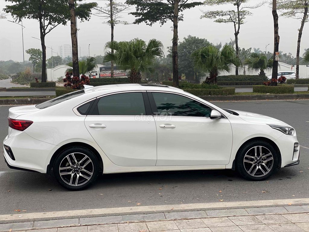 Kia Cerato 2018 1.6 AT Luxury - 73000 km. Mua bán Ô tô tại Quận Thanh Xuân Hà Nội được đăng bởi ĐÀM HÙNG CAR  hình 7