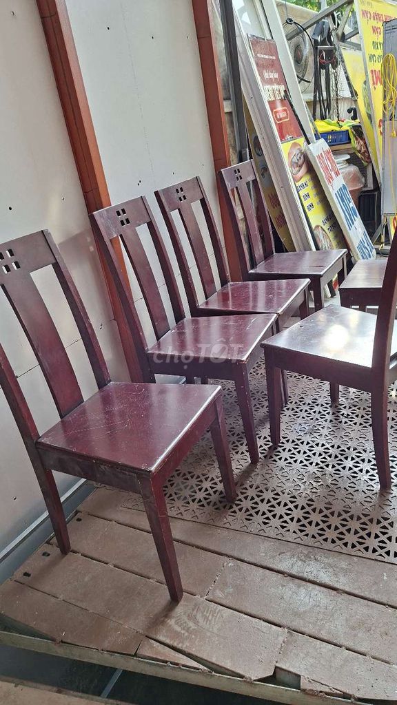 Ghế bàn ăn 6 cái Mới đẹp. Mua bán Bàn ghế tại Quận Tân Bình Tp Hồ Chí Minh được đăng bởi Lê Dũng hình 1