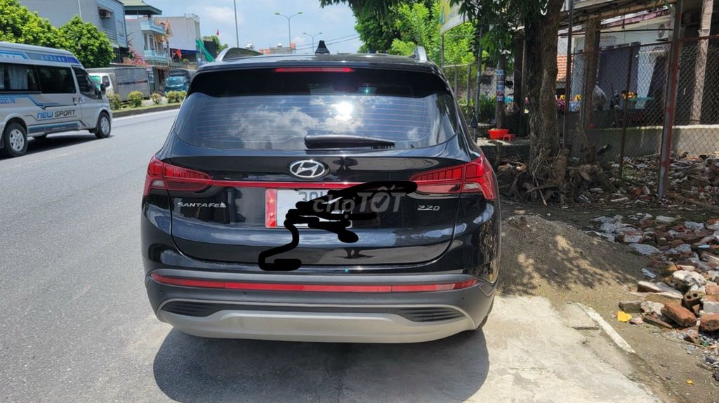 Hyundai Santa Fe 2022 2.2 Dầu - 60000 km. Mua bán Ô tô tại Quận Hai Bà Trưng Hà Nội được đăng bởi Mai Thuỷ hình 3