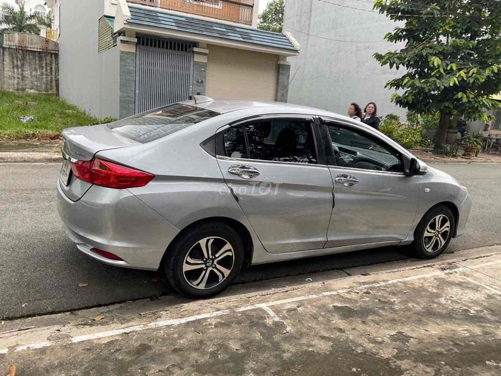 Honda City 2017, Số sàn , 88.000 km , Màu Bạc. Mua bán Ô tô tại Thành phố Dĩ An Bình Dương được đăng bởi Phương Trâm  hình 3