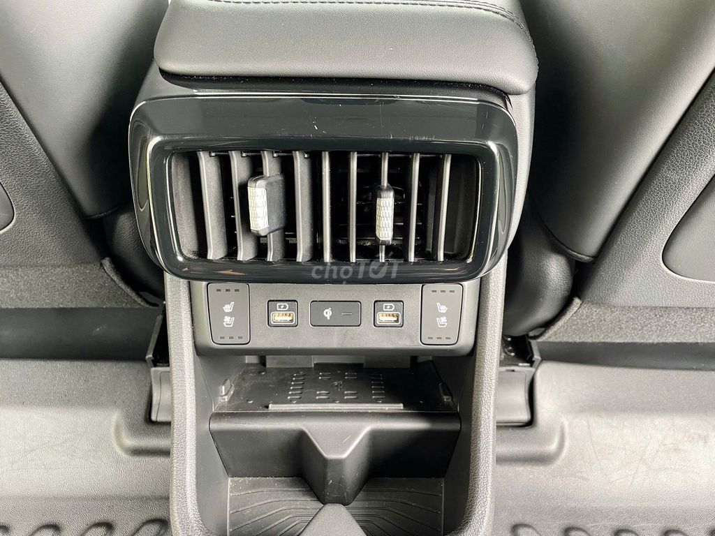 Hyundai Custin 2025 Cao Cấp 2.0T - 10,000 km.. Mua bán Ô tô tại Thành phố Thủ Đức Tp Hồ Chí Minh được đăng bởi Đức Tứ Bánh hình 14