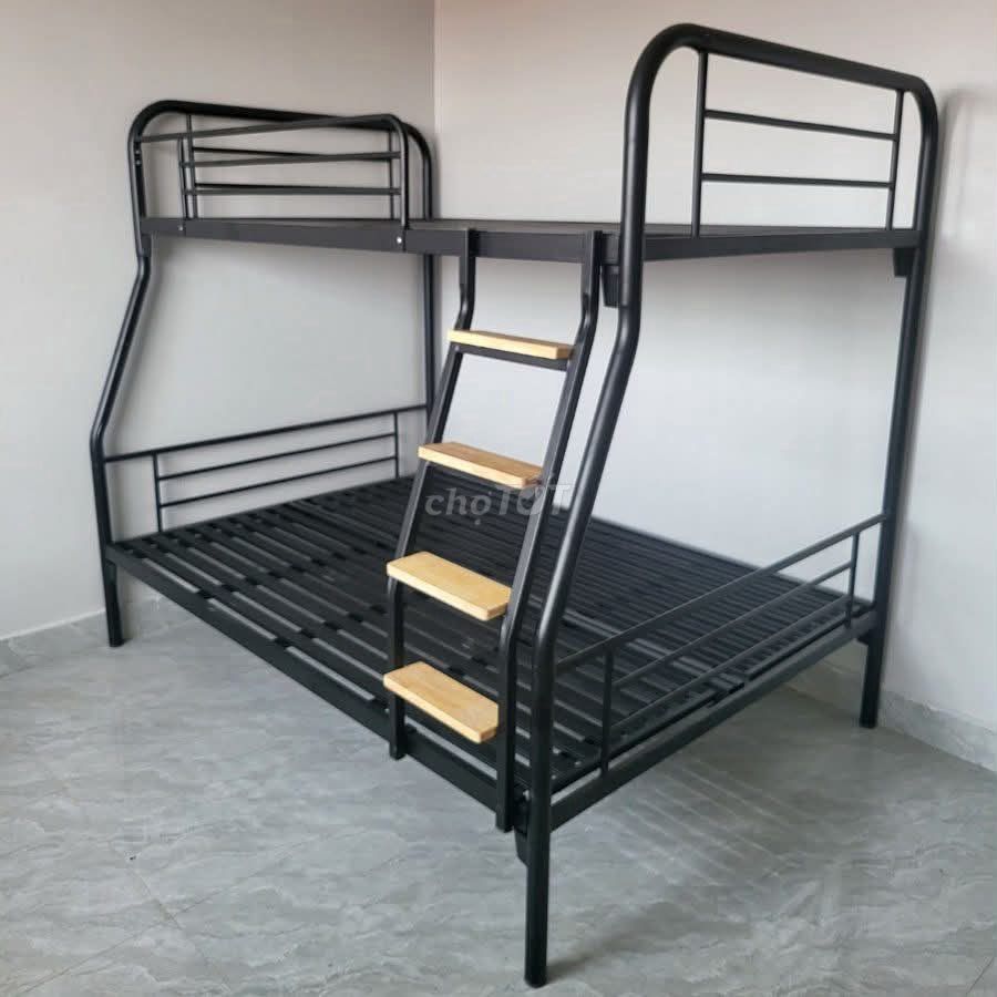 Giường tầng Sắt Đen 1m2x2m 1mx2m. Mua bán Giường, chăn ga gối nệm tại Quận Hai Bà Trưng Hà Nội được đăng bởi Hoang hình 1