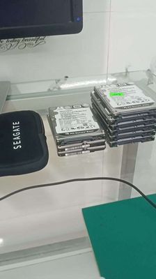 Ổ cứng Seagate, WD - Thiết bị lưu trữ. Mua bán Linh kiện (RAM, Card...) tại Huyện Củ Chi Tp Hồ Chí Minh được đăng bởi Kiên 
