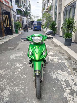 Xe Suzuki Axelo côn tay .bstp xe đẹp máy êm. Mua bán Xe máy tại Quận Gò Vấp Tp Hồ Chí Minh được đăng bởi Huỳnh minh hiệp