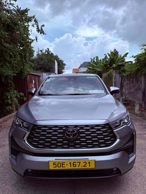 Toyota Innova Cross Hybrid (HEV) 2025 - 39000 km