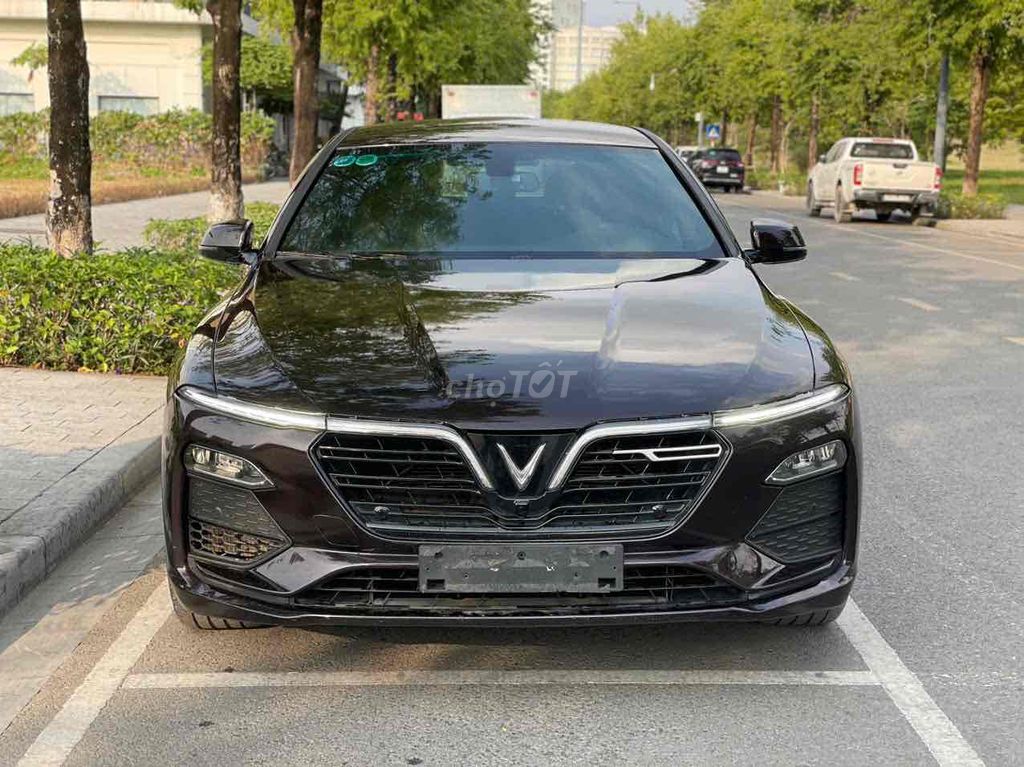 VINFAST LUX A BASE NÂU 2020 ODO 5V KM