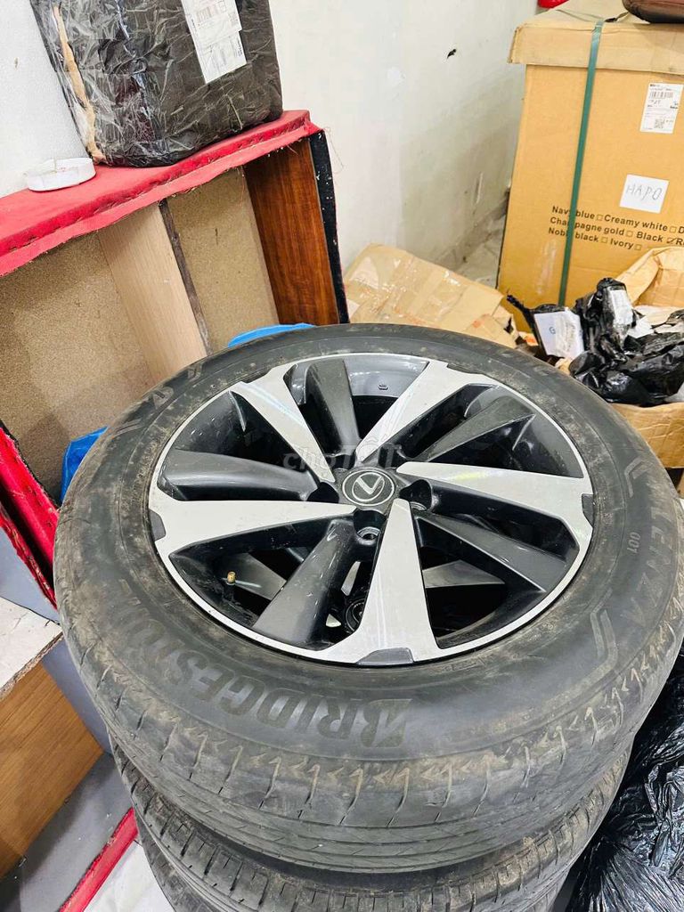 Cần bán gấp Lexus NX300 2017. Mua bán Ô tô tại Quận 7 Tp Hồ Chí Minh được đăng bởi Ngọc Trinh hình 3