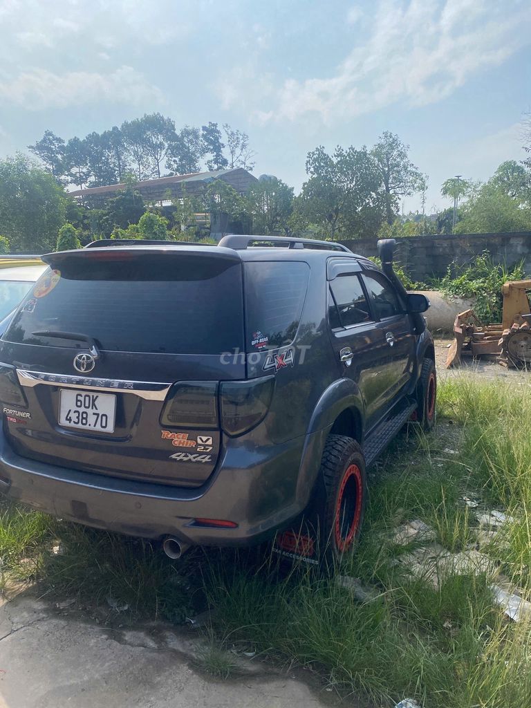 Toyota Fortuner 2013 2.7V 4x4 AT - 110000 km. Mua bán Ô tô tại Huyện Trảng Bom Đồng Nai được đăng bởi Kim Quangminh hình 1