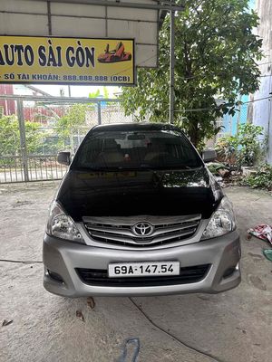 Toyota Innova 8 chổ xe đẹp long lanh_9 chủ bán
