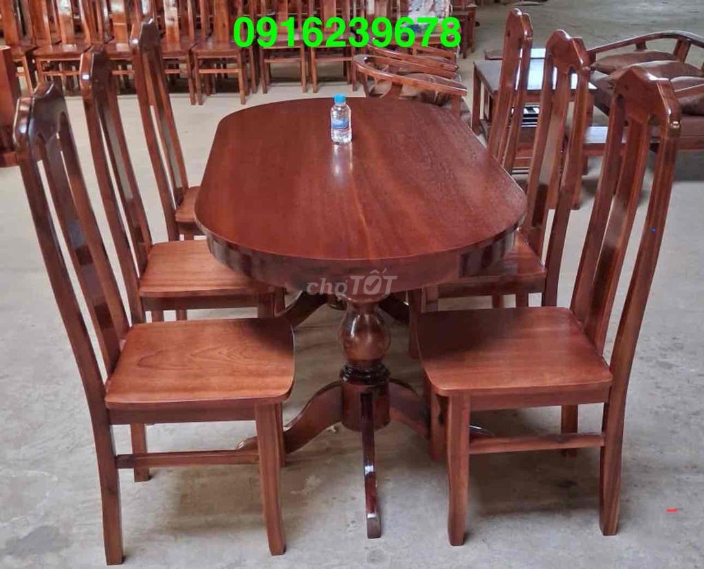 Bàn ghế ăn gỗ tự nhiên 6 ghế. Mua bán Bàn ghế tại Thành phố Dĩ An Bình Dương được đăng bởi Nguyễn hồng văn hình 1