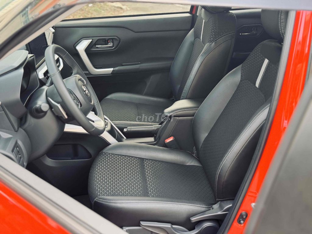 TOYOTA RAIZE CHẠY 1.700 KM. Mua bán Ô tô tại Quận Bình Tân Tp Hồ Chí Minh được đăng bởi Huỳnh Thiên Bảo hình 11