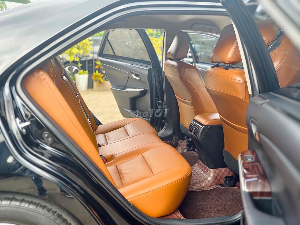 Toyota Camry 2018 2.5Q - 70000 km màu đen. Mua bán Ô tô tại Quận Long Biên Hà Nội được đăng bởi BON AUTO hình 7