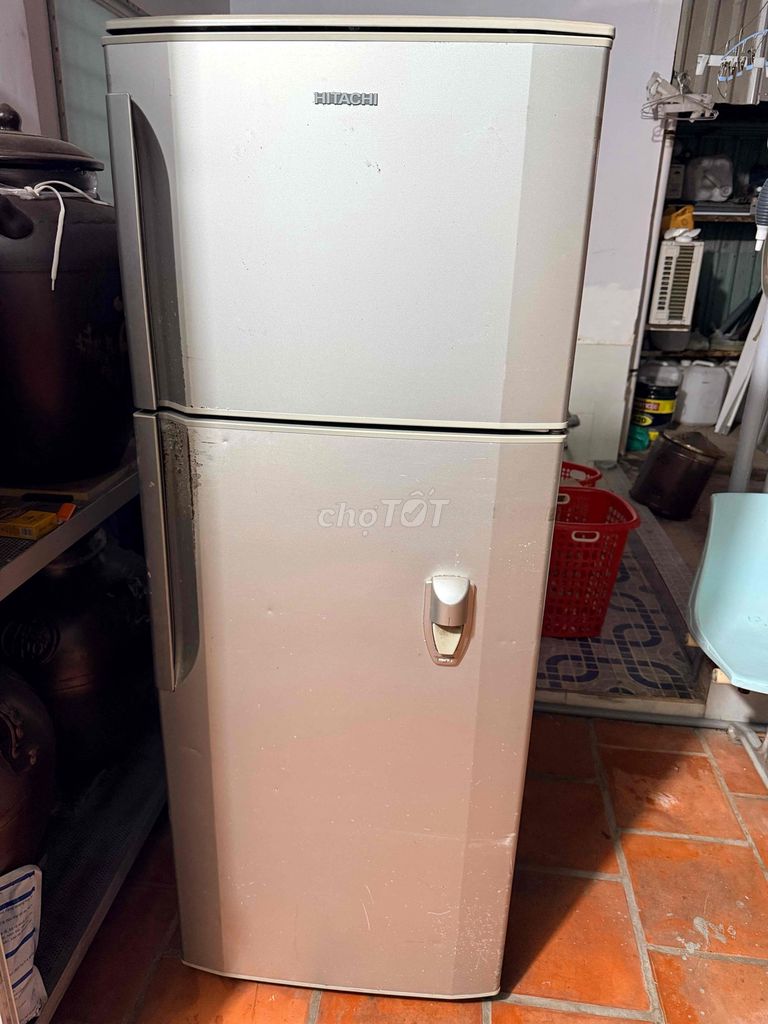 Tủ lạnh Hitachi R-Z25AG7D 250 lít. Mua bán Tủ lạnh tại Thành phố Vũng Tàu Bà Rịa - Vũng Tàu được đăng bởi huân hình 1