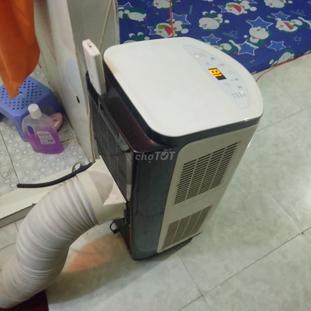 Máy điều hòa di động trắng 1hp mới 90%