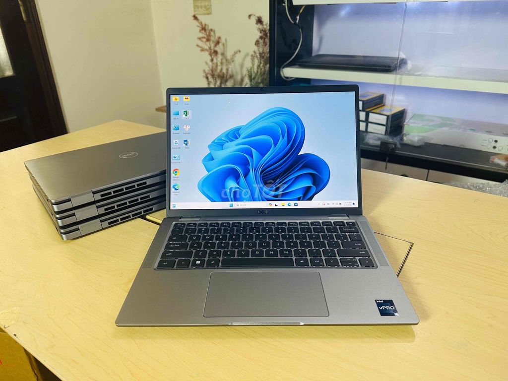 Dell Latitude 7340  th13 máy US. Mua bán Laptop tại Quận Thanh Xuân Hà Nội được đăng bởi Tuấn Minh hình 1
