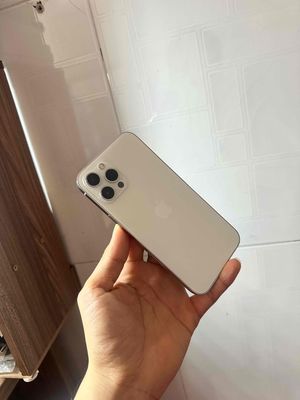 iphone 12 Pro Max trắng. Mua bán Điện thoại tại Thành phố Cà Mau Cà Mau được đăng bởi Minh Lương