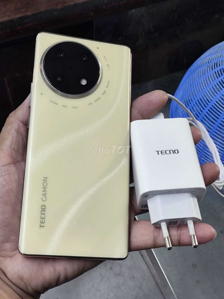 Tecno Camon 30s bản 8/256, máy đẹp full zin, có gl. Mua bán Điện thoại tại Quận 8 Tp Hồ Chí Minh được đăng bởi Thanh  Thanh  hình 1