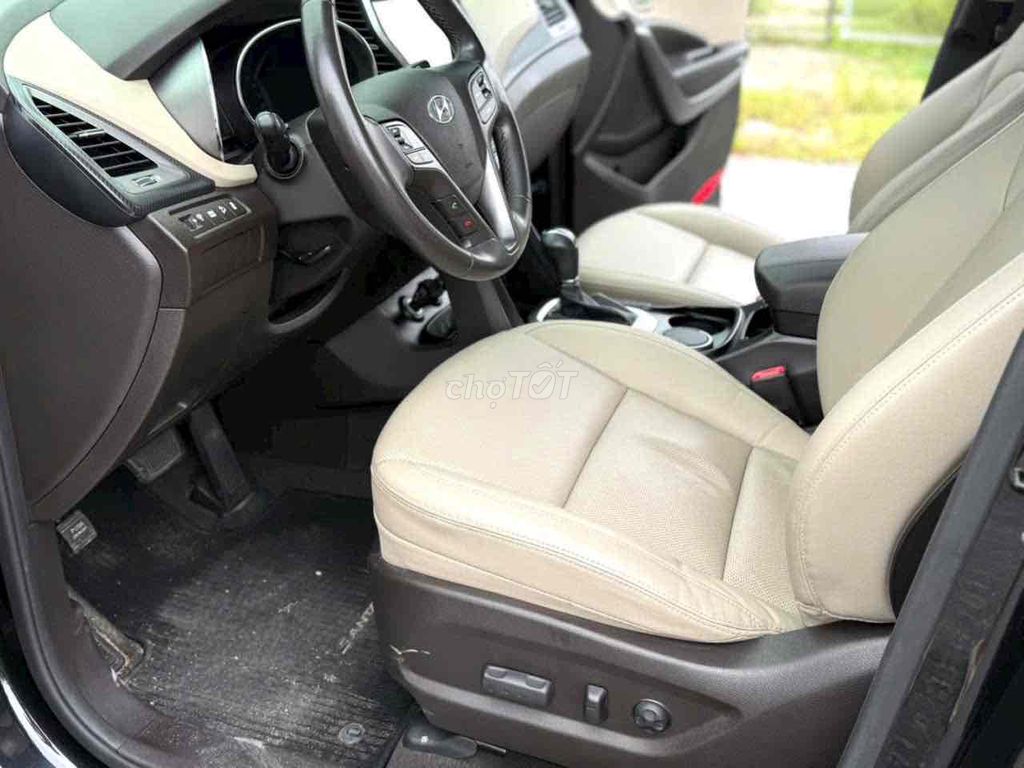 Hyundai Santa Fe 2018 2.4 AT 2WD - 80000 km. Mua bán Ô tô tại Huyện Gia Lộc Hải Dương được đăng bởi Nhất Tín Ô Tô Hải Dương hình 7