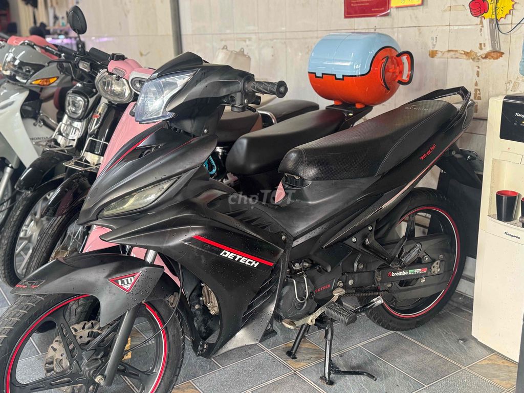 Exciter 50cc Detech Espero giấy tờ đầy đủ máy êm. Mua bán Xe máy tại Quận Bình Tân Tp Hồ Chí Minh được đăng bởi Hữu Trung hình 5