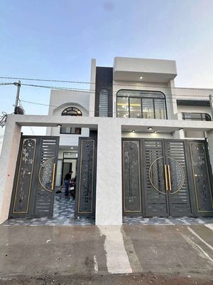 bán nhà long điền