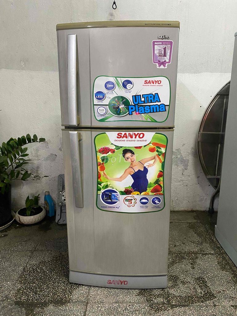 tủ lạnh sanyo 170l nguyên zin bao tốt bh 6 tháng